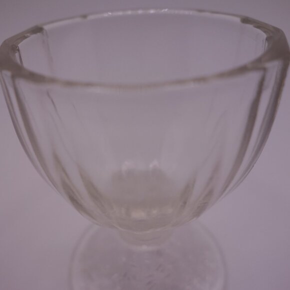Glass Egg Holder - Picture 10 of 13
